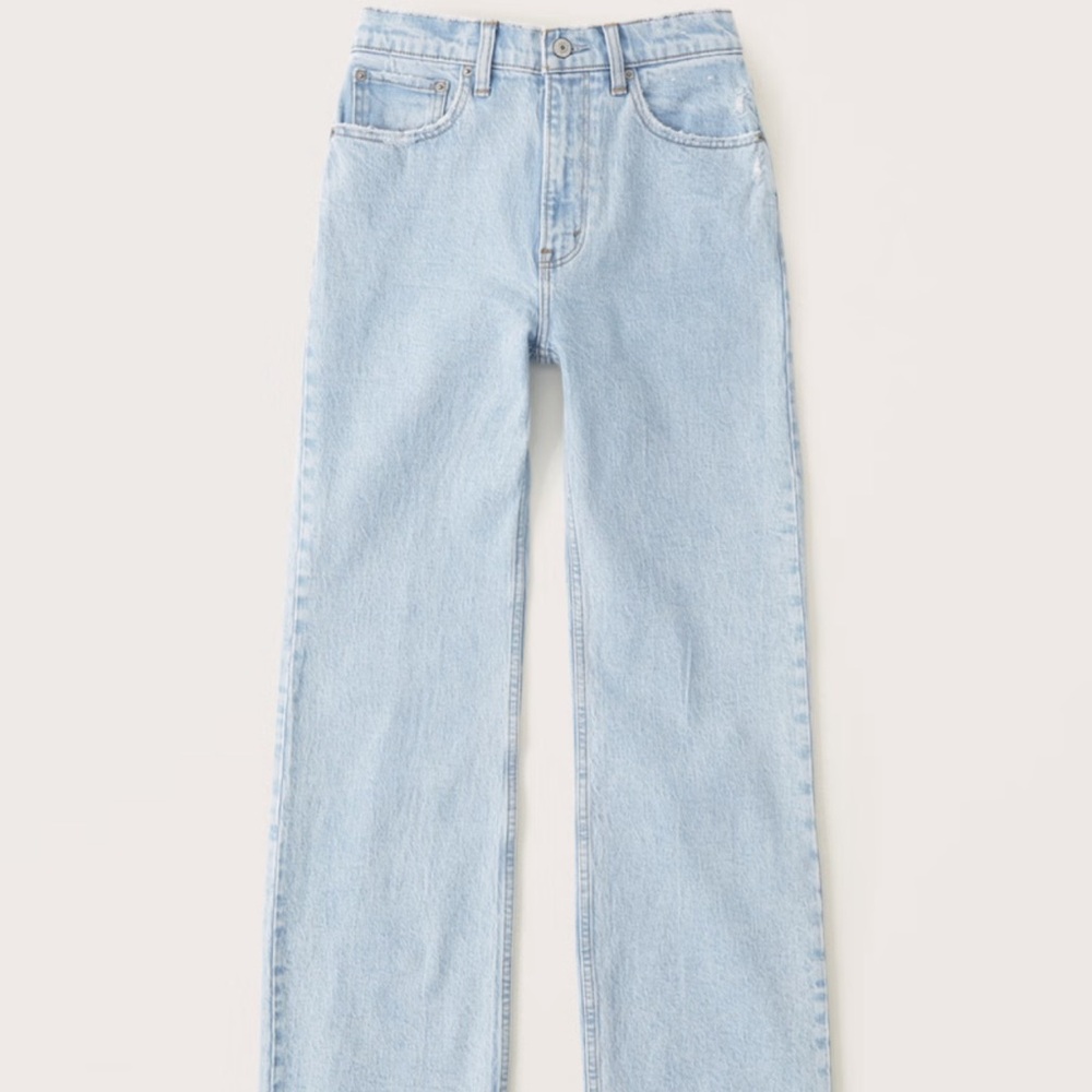 Blue Straight Leg Jeans with Classic Fit